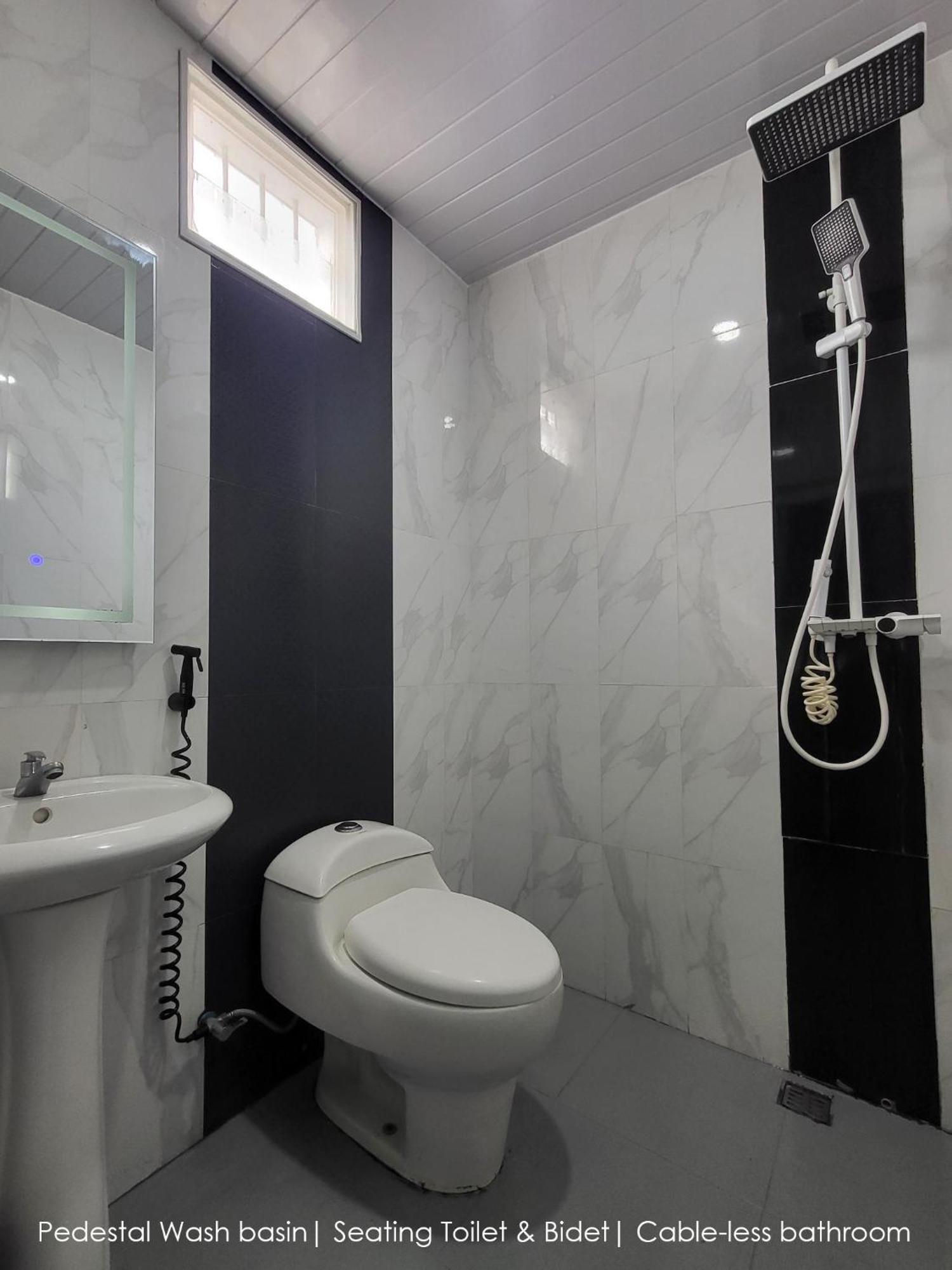 Cabin15 - Syariah Blitar Exteriér fotografie